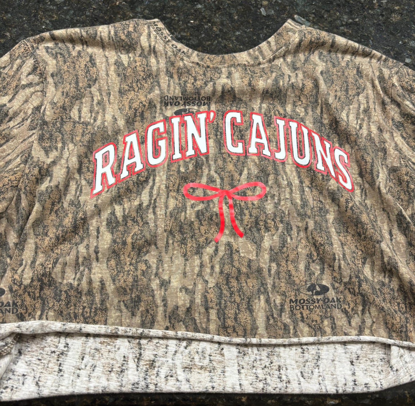 Marsh Camo Ragin’ Cajuns Crop Tee
